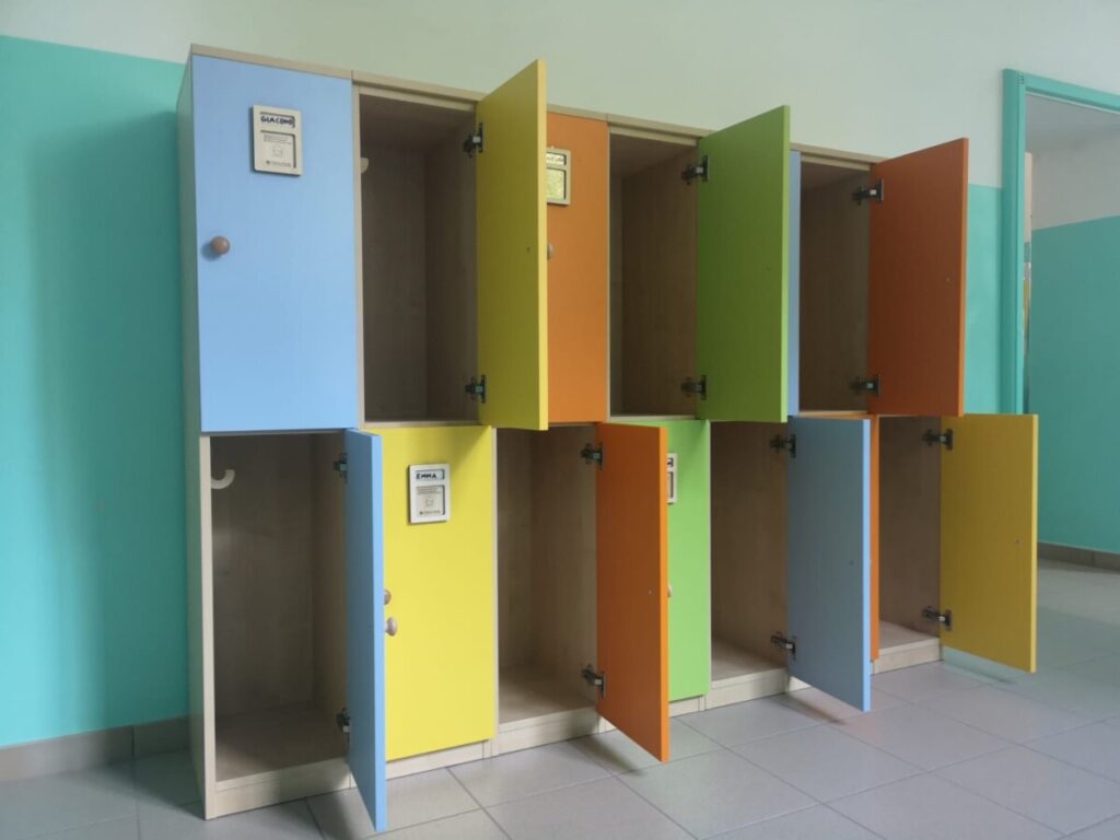 Safe Locker, vista 3 di 4, arredo scolastico in legno per la sicurezza in classe, Il Pianeta delle Idee